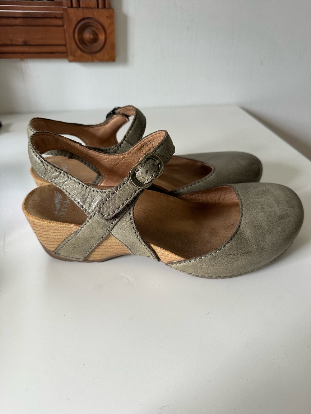 Dansko Tiffani Mary Jane clogs size 40